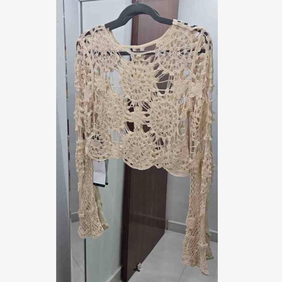 Boho Round Neck Crochet Long Bell Sleeve Blouse - Picture 3 of 10